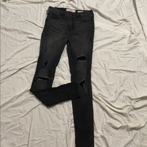 Black Hollister Highrise skinny jeans